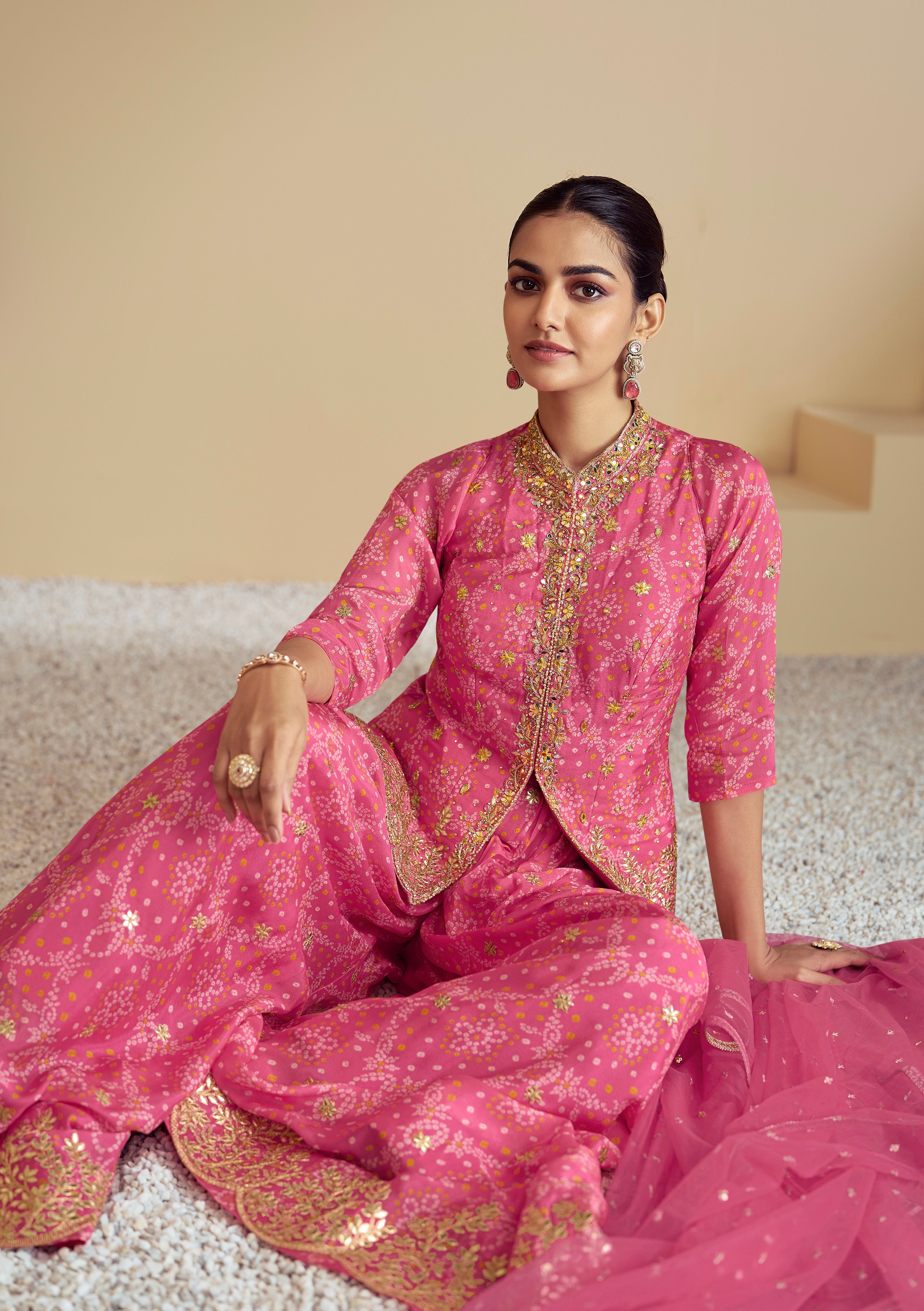 Gulab-e-Gold Bandhani Set