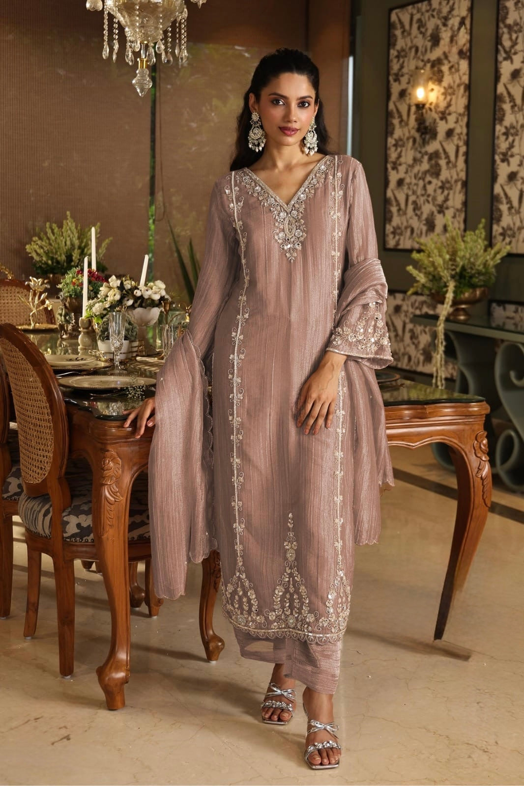 Dusty Mauve Embroidered Kurta Set