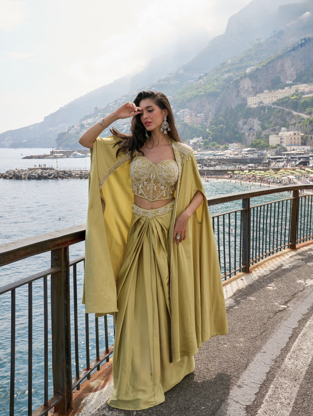 Meher Sunehri Pearl Cape Set